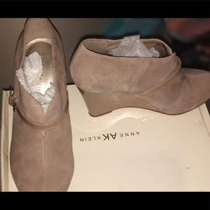Anne Klein Shoe Boots